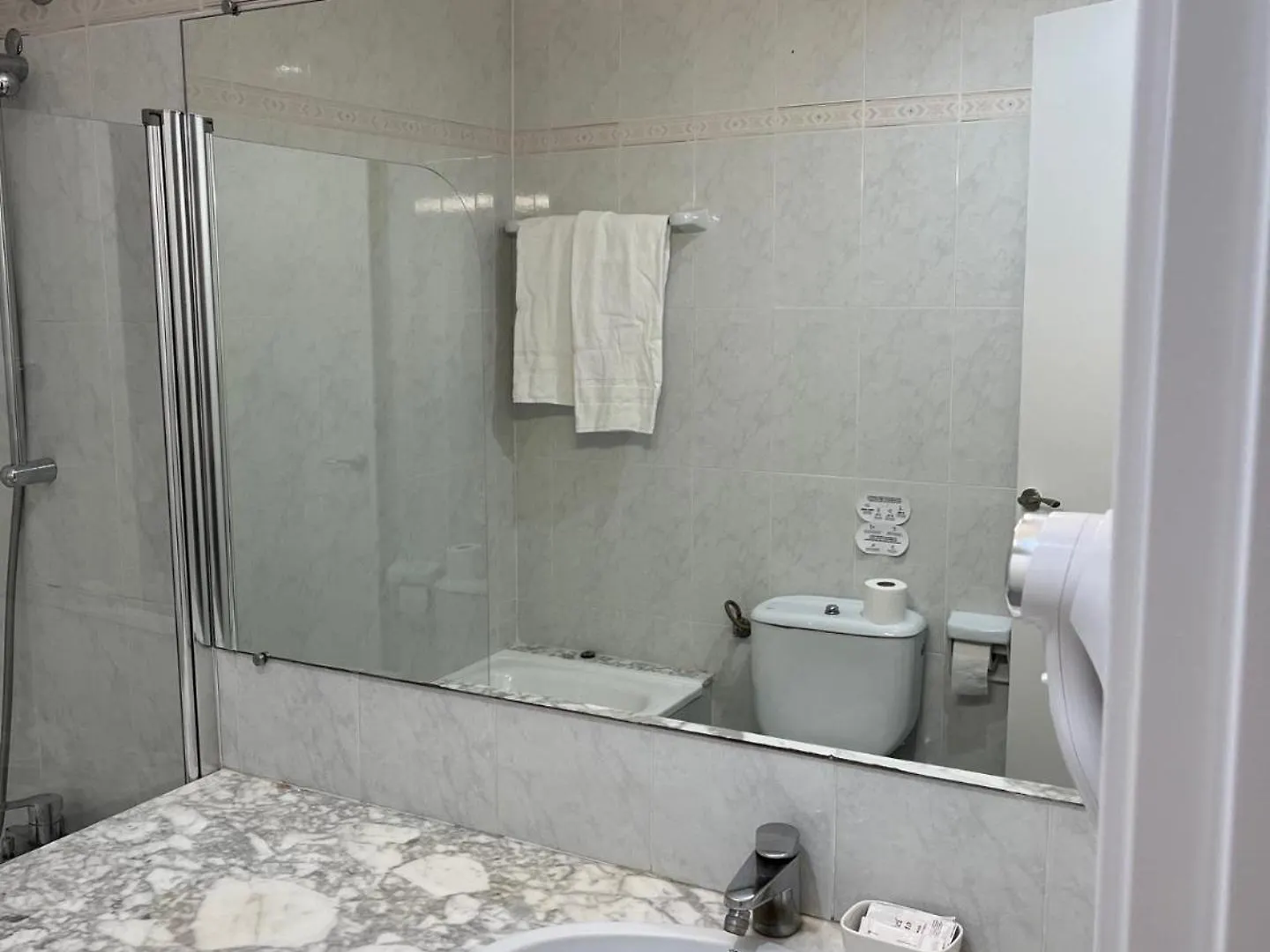 ** Penzion Pension Iznajar Barcelona Španělsko