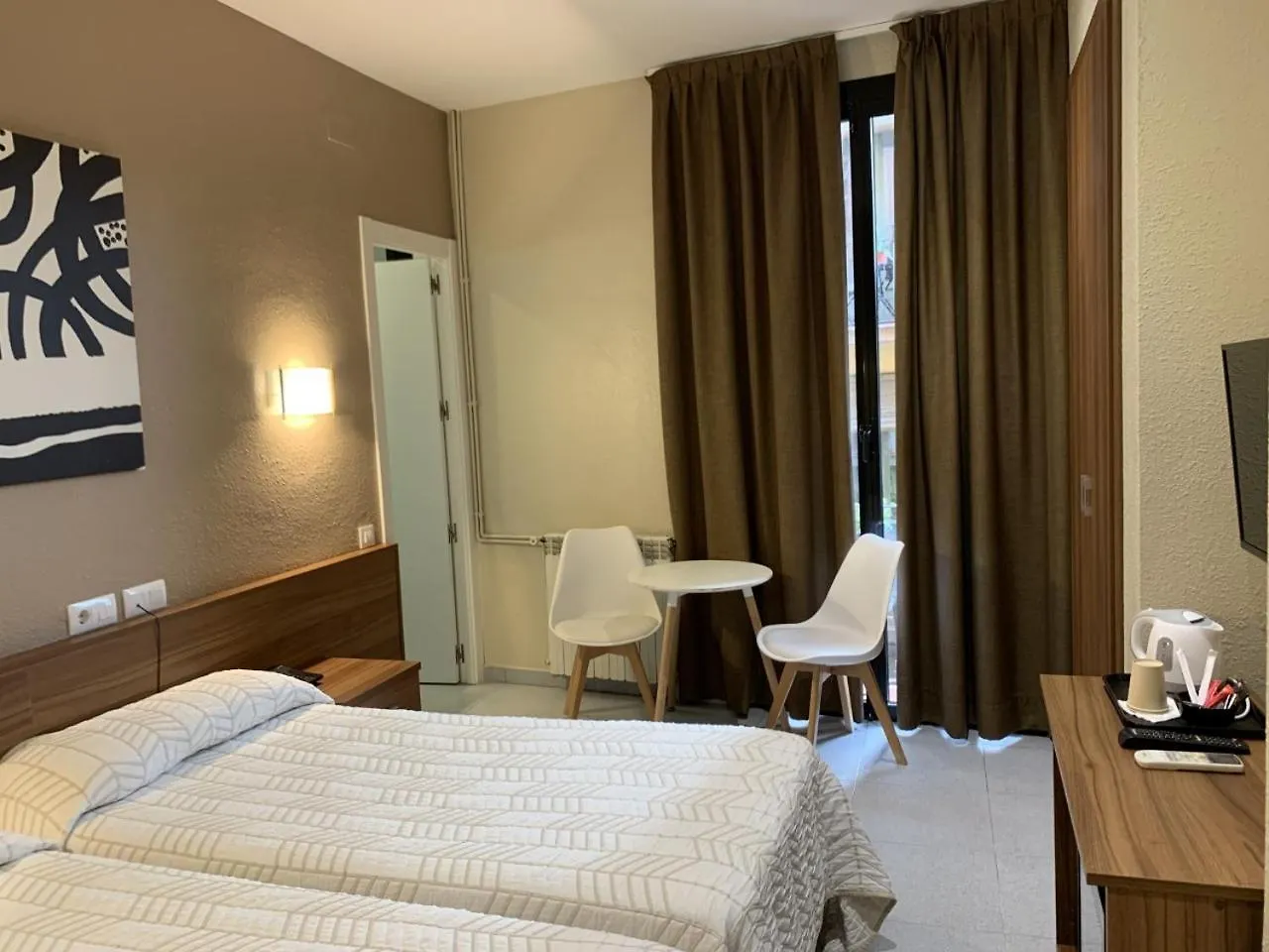 Pension Iznajar Barcelona