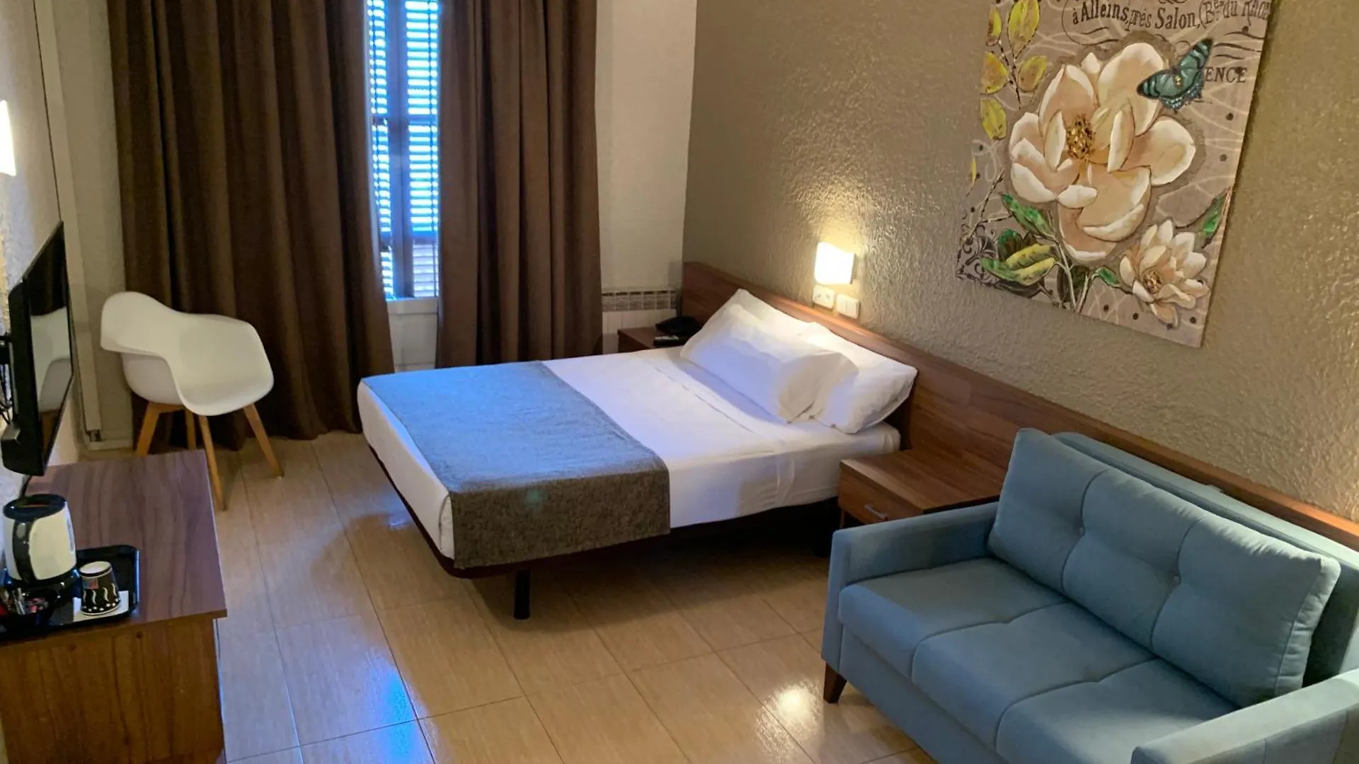 Pension Iznajar Barcelona
