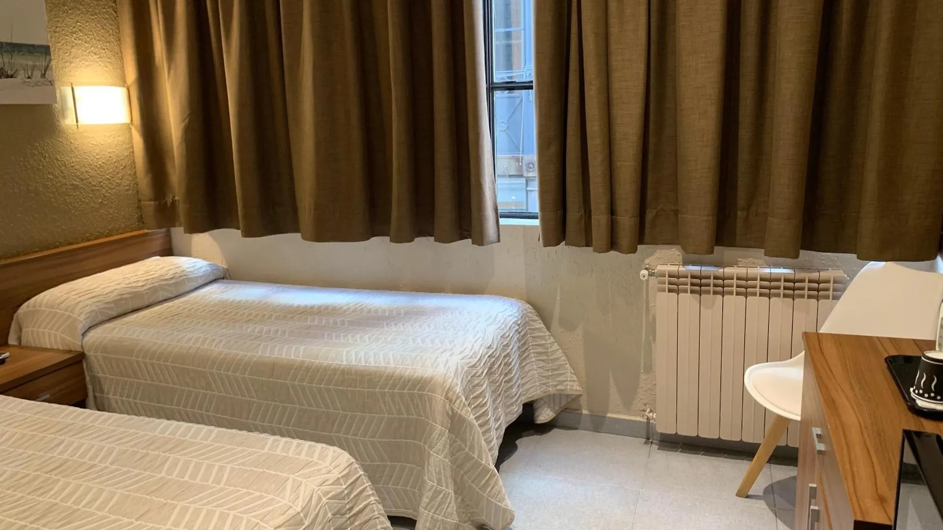 Guest house Pension Iznajar Barcelona